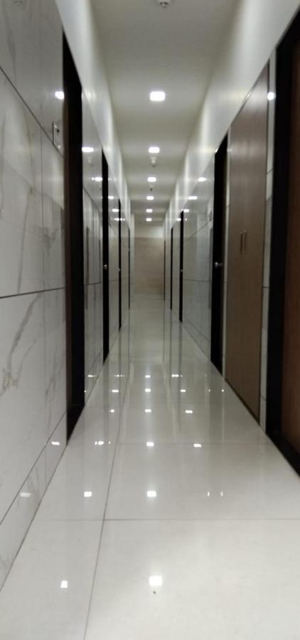 Hotel Royal Residency Мумбай Екстериор снимка